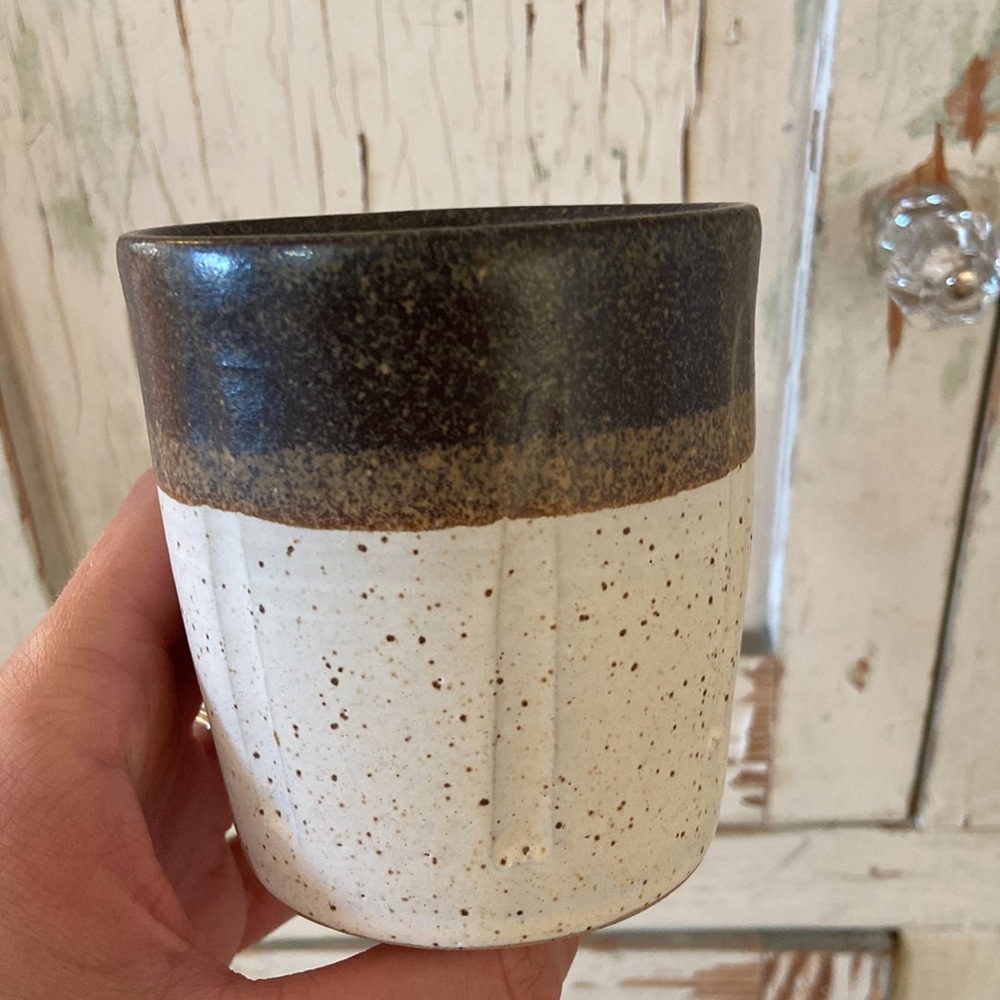 VINTAGE STONEWARE CERAMIC MUG CUP